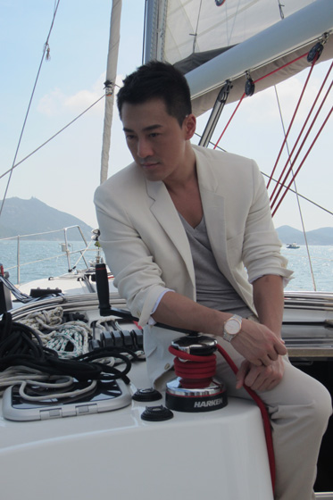 人气小生林峯为依波路表演绎浪漫旅程